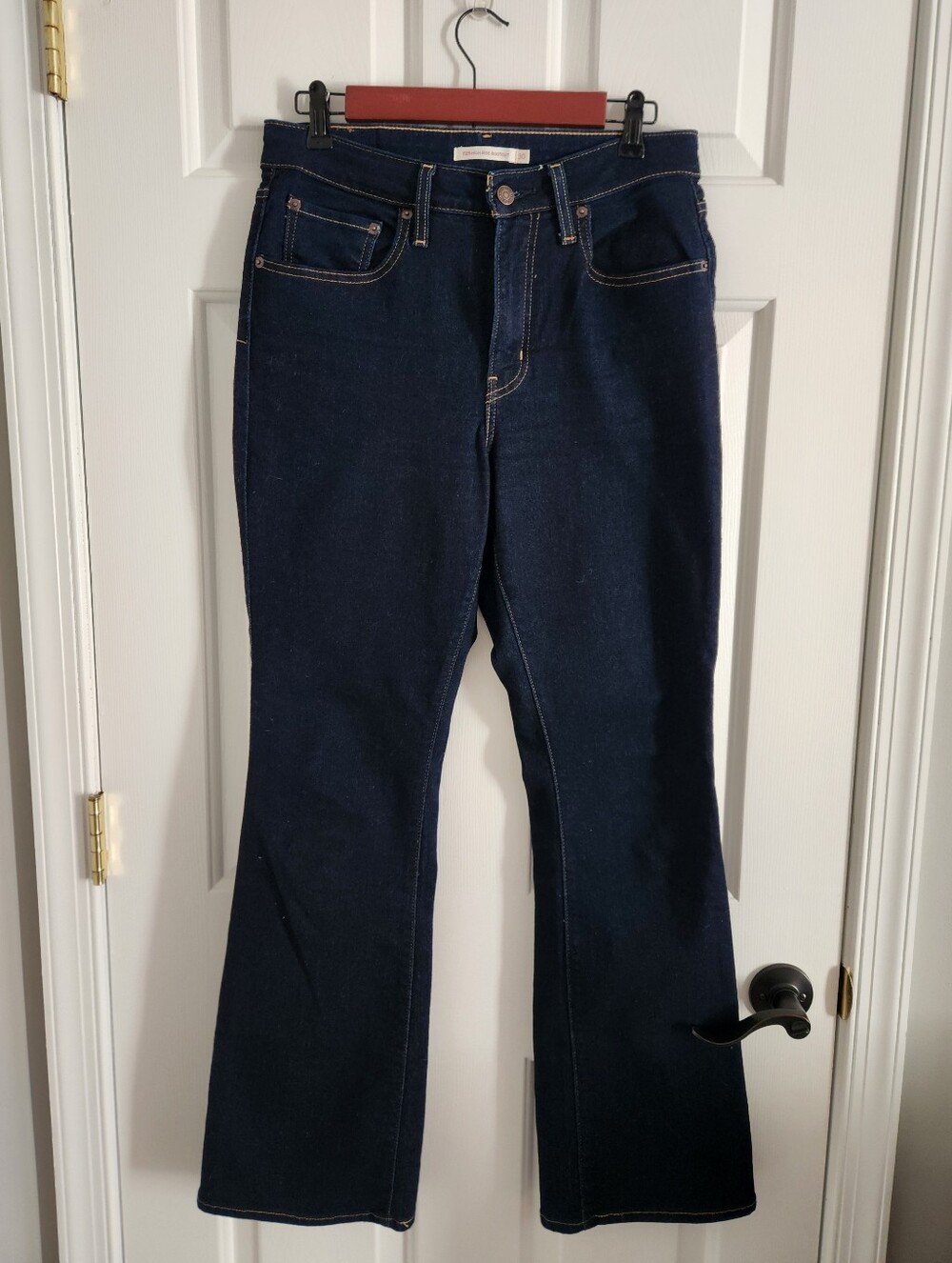 Levi's Women's 725 High Rise Dark Blue Bootcut Denim Jeans NWOT